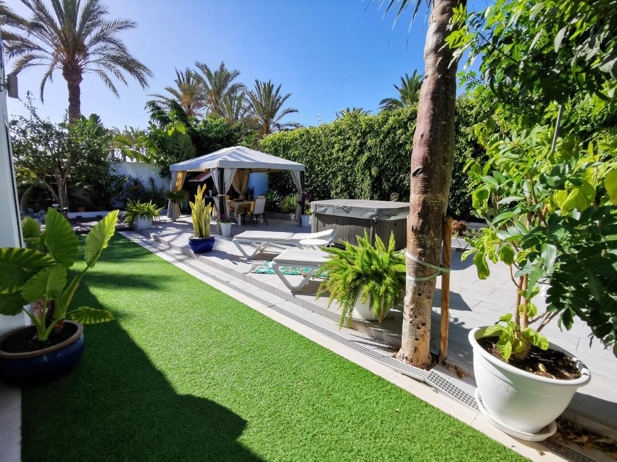 Сasa de vacaciones Bungalow Solycan 35 With Hot Tub By Pride Properties Gc